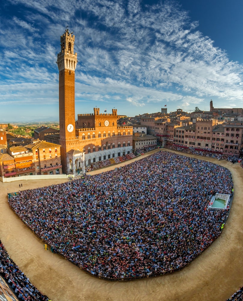 free tour guide to siena - Piazza del Campo