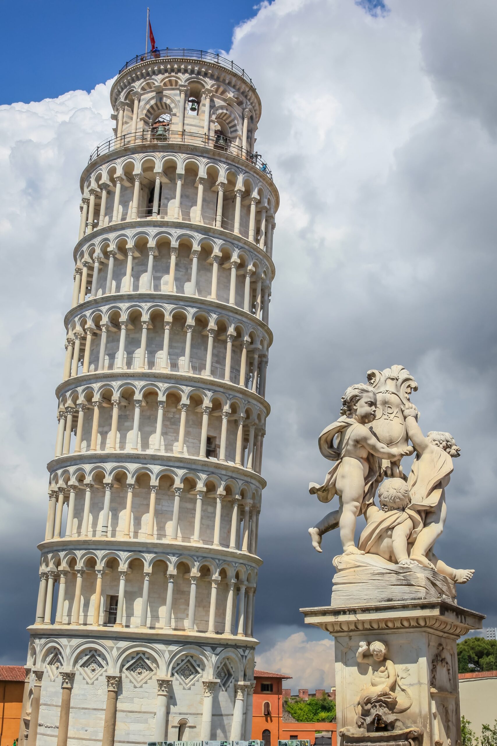 free tour guide to pisa - leaning tower