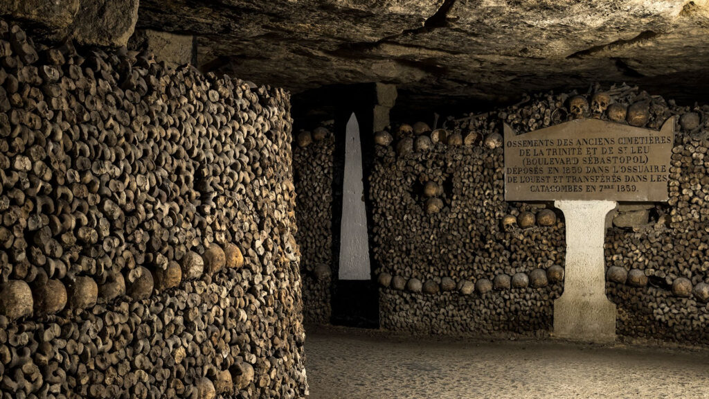 Hidden museums of Paris - Musée des Catacombes